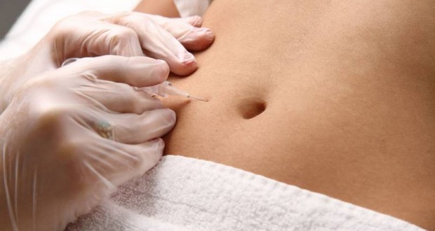 Mulher Fazendo Procedimento Carboxiterapia Carboxiterapia Para Estrias