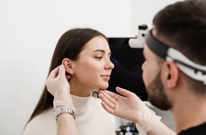 corrigindo orelhas com otoplastia